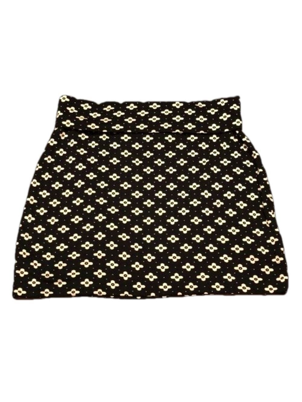 𝅺FOREVER 21 Adorable Body Con Skirt Size M